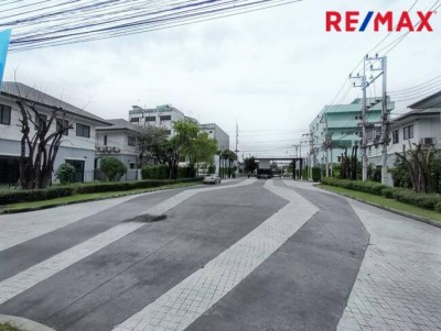 ขายบ้านเดี่ยวดีไลท์ วงแหวน-วัชรพล ลำลูกกา ใกล้รถไฟฟ้า BTS คูคต