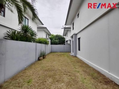 ขายบ้านเดี่ยวดีไลท์ วงแหวน-วัชรพล ลำลูกกา ใกล้รถไฟฟ้า BTS คูคต